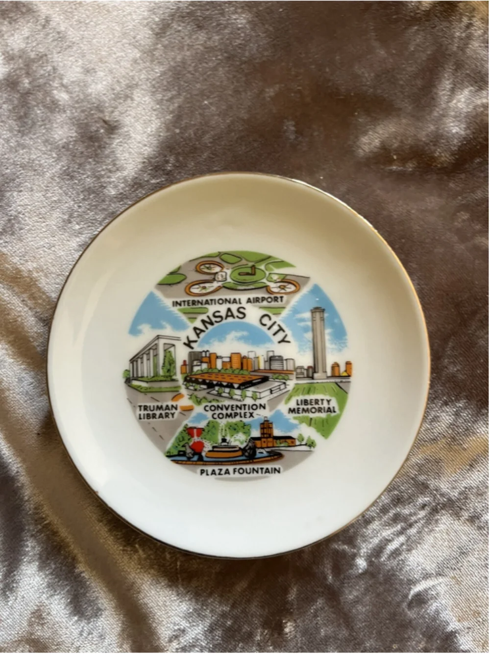 VINTAGE KANSAS CITY SOUVENIR MINI SAUCER , SEE PHOTOS